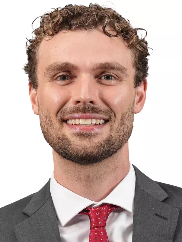 Alex Varlan Head Shot