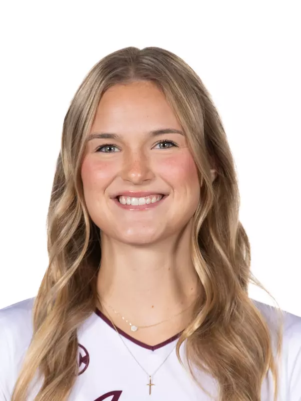 Emily Hellmuth Head Shot