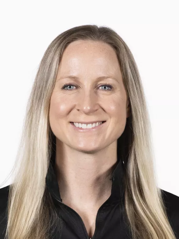 Jen Woods Head Shot