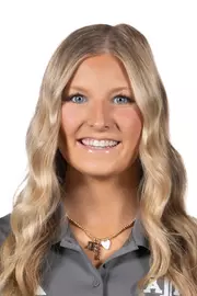 Anna Harris Head Shot