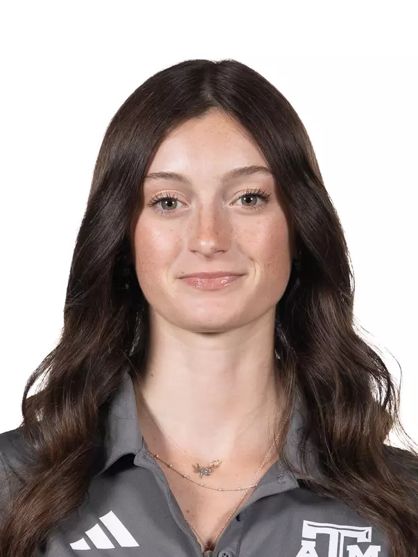 Alida Treuting Head Shot