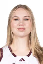 Pien Steenbergen Head Shot