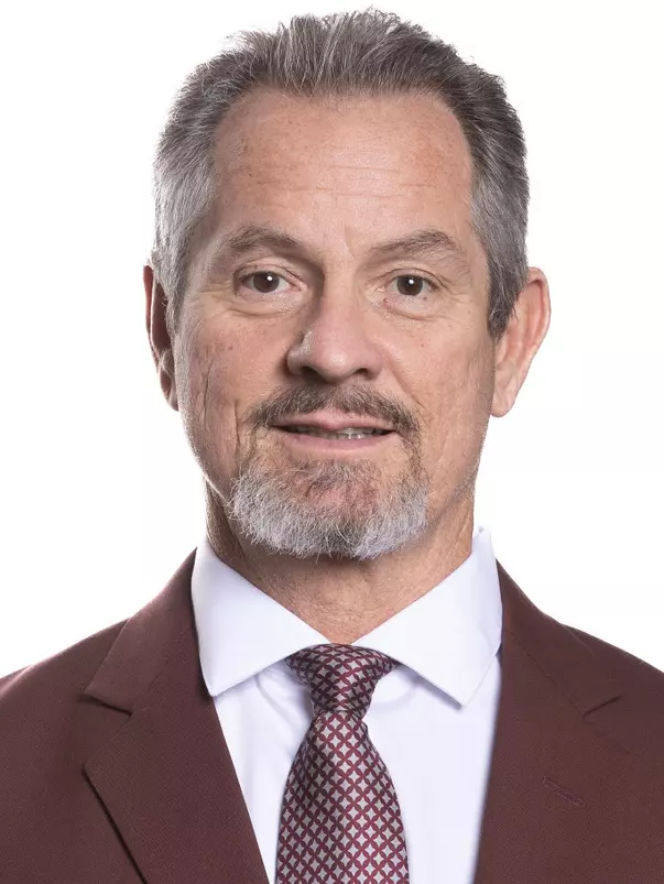 Tommy Moffitt Headshot