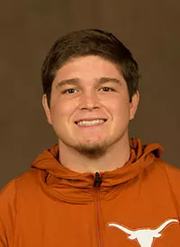 2017-18 Robert Gonzalez headshot
