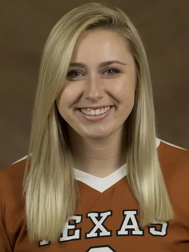 2019 Riley Fisbeck Headshot