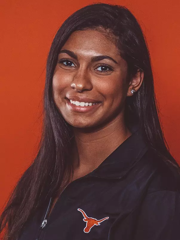 2020 Anna Elendt Headshot