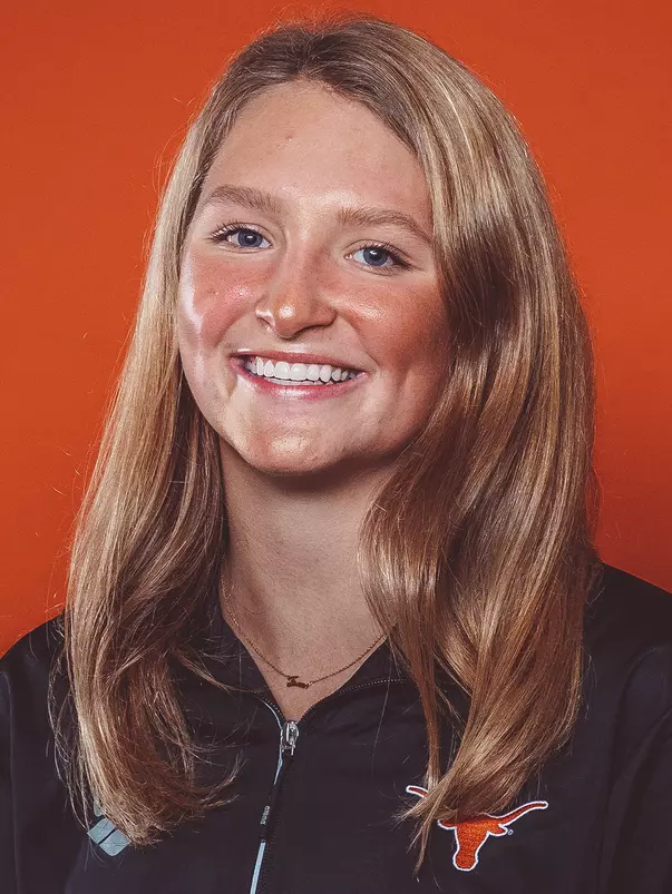 2020 Ava Longi Headshot