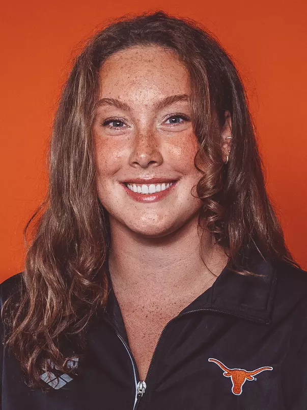 2020 Ellie Mcleod Headshot