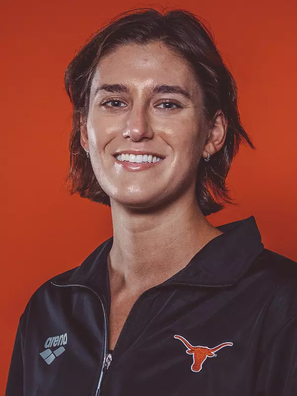 2020 Holly Jansen Headshot