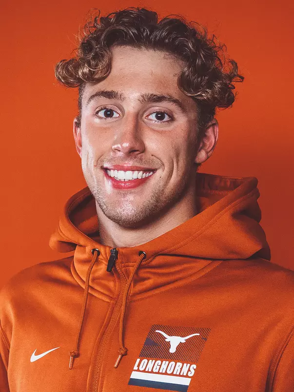 2020 JT Larsen Headshot