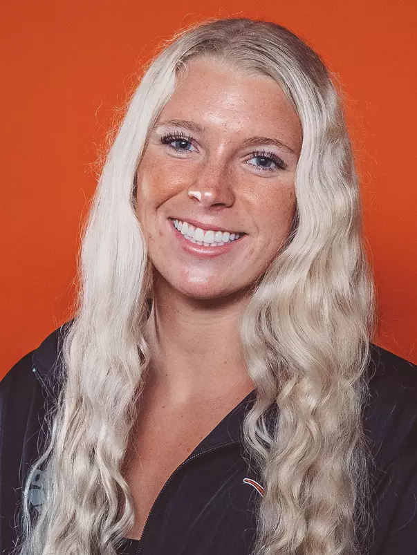 2020 Olivia Bray Headshot