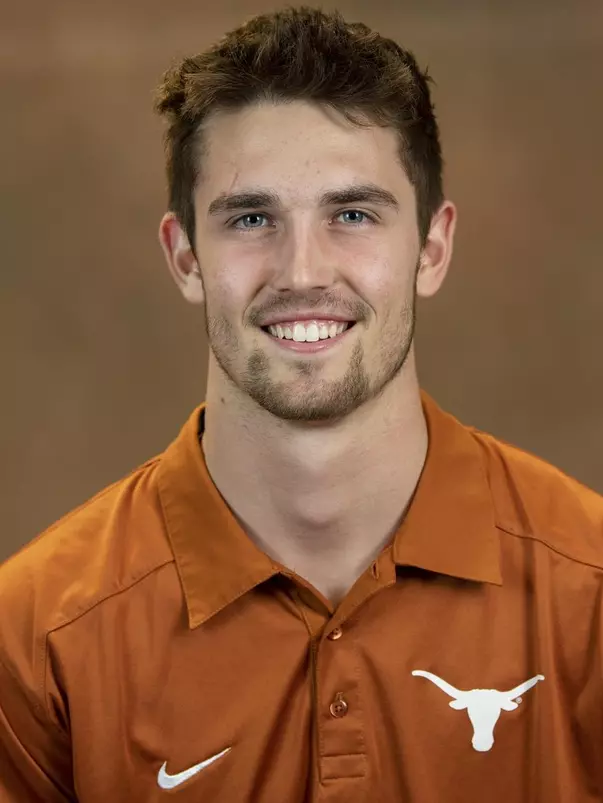 Hudson Card Headshot