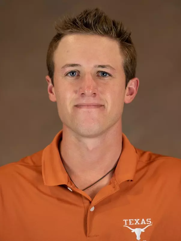 Hunter Ostrom 2020 headshot