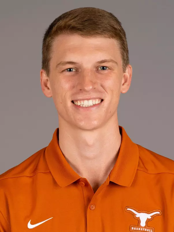Parker Sexton headshot 2021