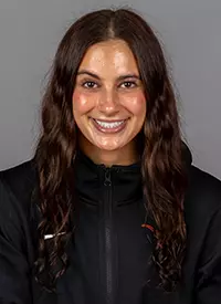 Riley Courtney Headshot