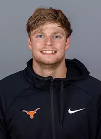 Alex Zettle Headshot