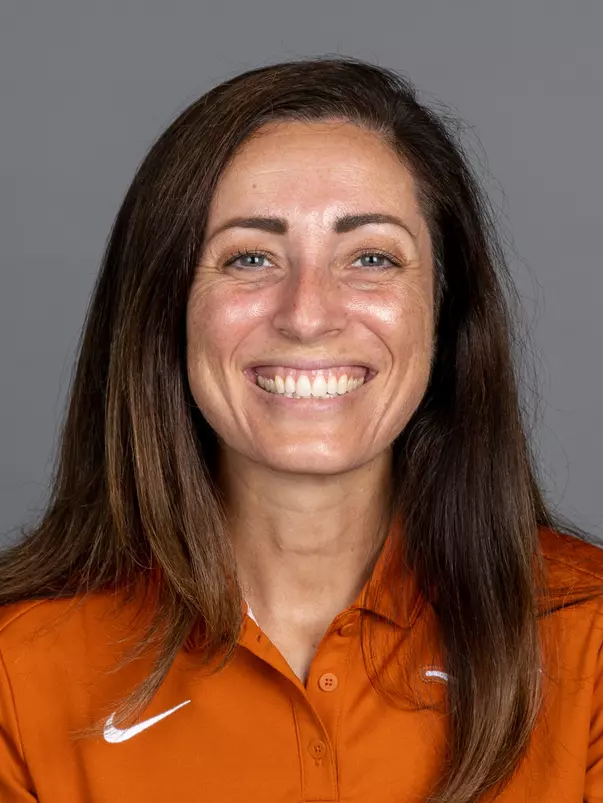 Liz Cope summer 2022 headshot