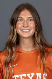 Cashman_Ava_Headshot-2025