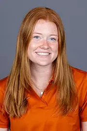 Uiterwyk_Claire_headshots