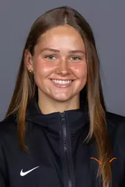 Kern_Emma_Headshot