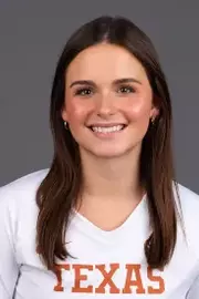 Genevieve Harris 2025 Spring Headshot