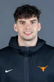 Evan Bailey Headshot Cropped