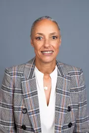 Lynda Tealer