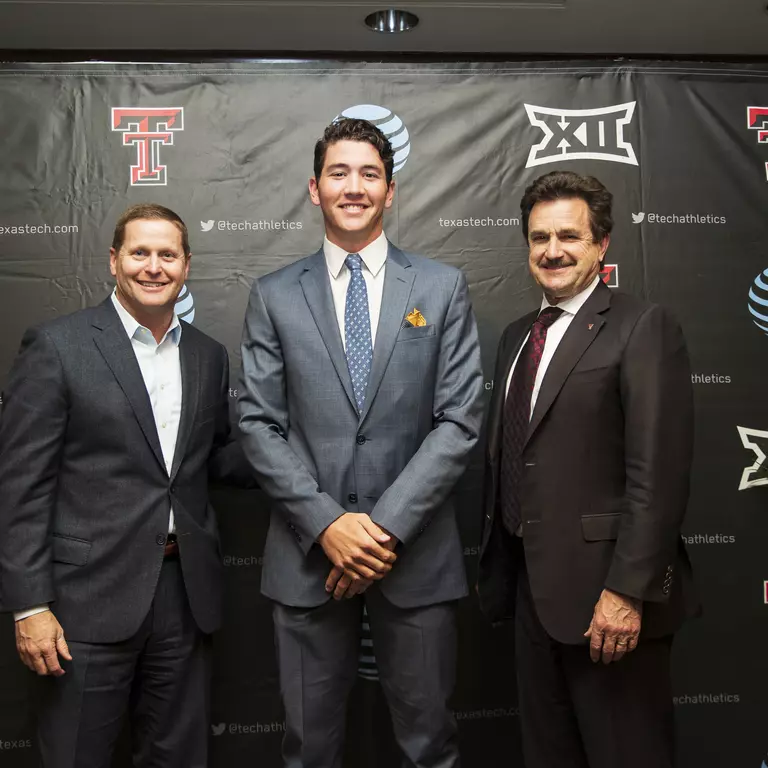 Suited for Success Celebration Dinner gallery