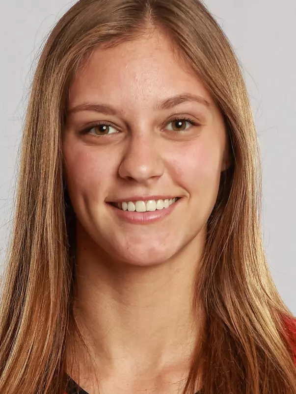 Taylor Martinez headshot