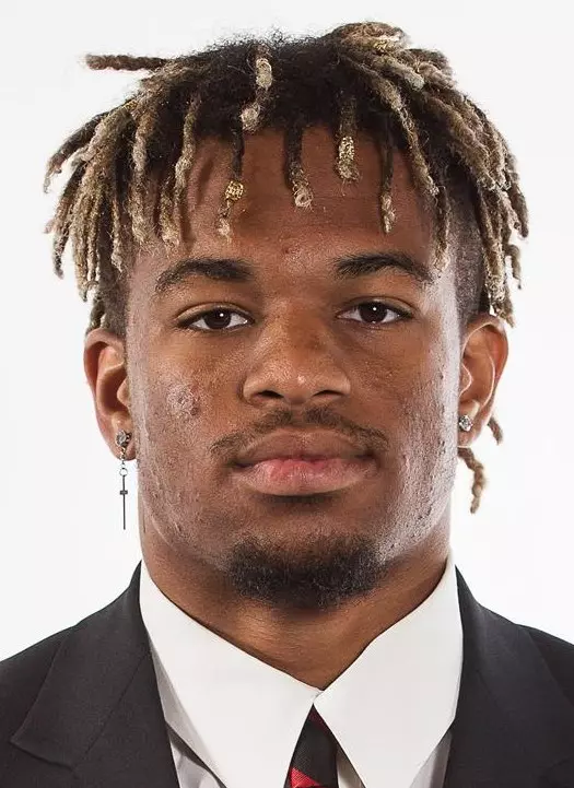 erik ezukanma headshot