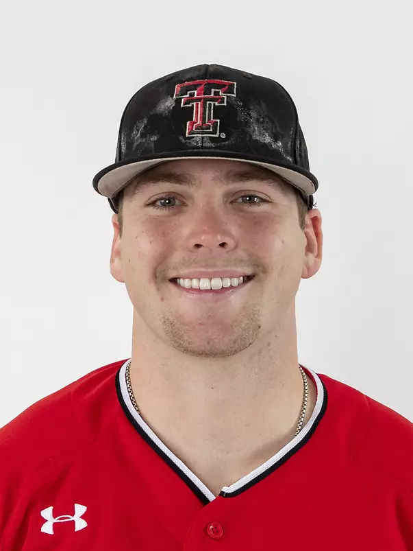 Easton Murrell headshot