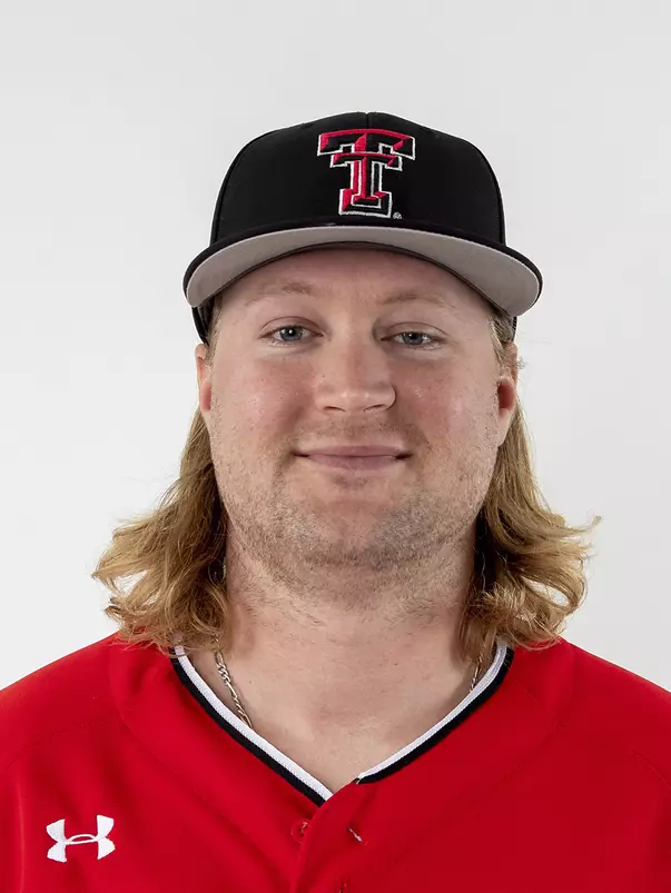 Connor Queen headshot