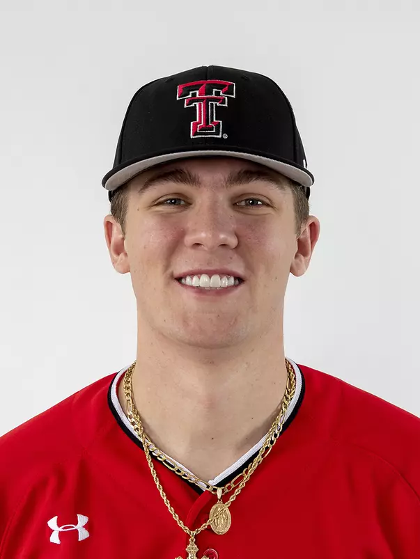 Austin Becker headshot