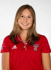 Cameron Freund Headshot