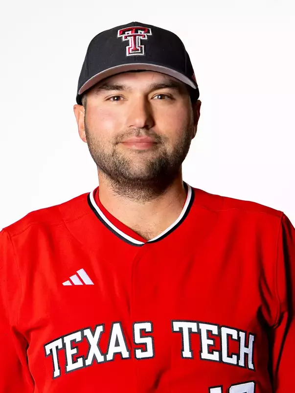 Eric Gutierrez Headshot