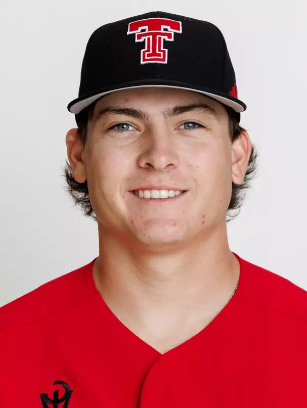 Smith_Logan_Headshot