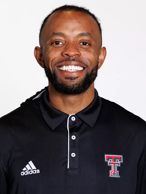 Freddie Johnson headshot