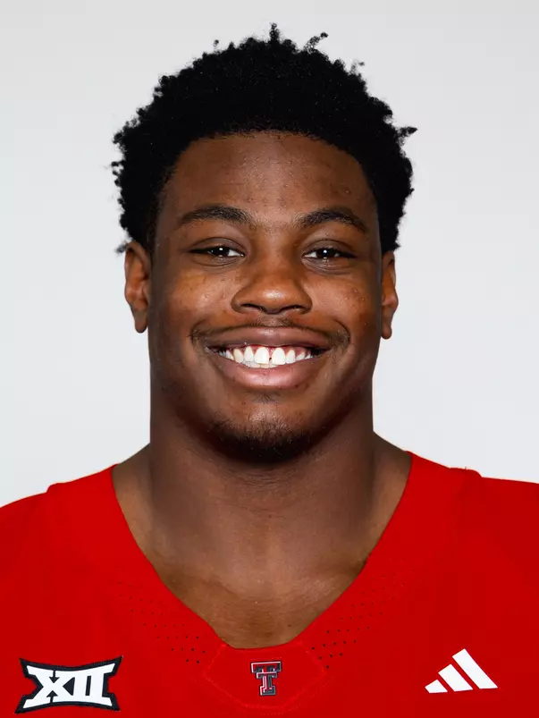 Mateen Ibirogba-SP26 Headshot