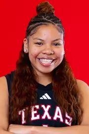 Kiara Smith headshot