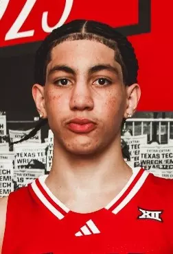 Amari Barrett - Head Shot