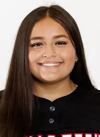 Ariel Arambula Headshot
