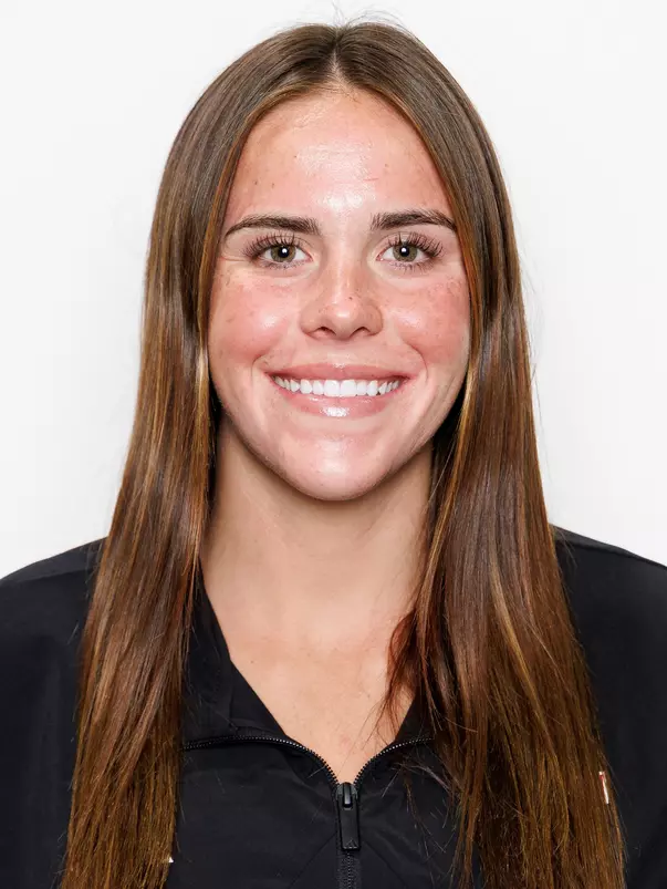 Kiana Cumings Headshot