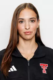 Renata Vodnyanszka Headshot