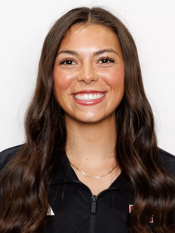 Savanna Camacho Headshot