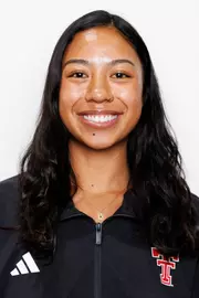 Tatum Moku Headshot