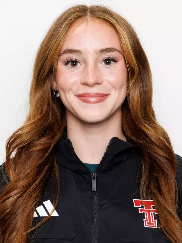 Victoria Cameron Headshot