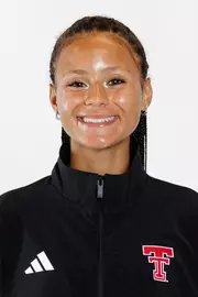 Avery Chatman headshot