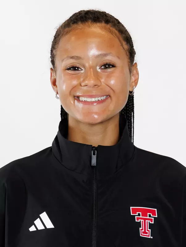 Avery Chatman headshot