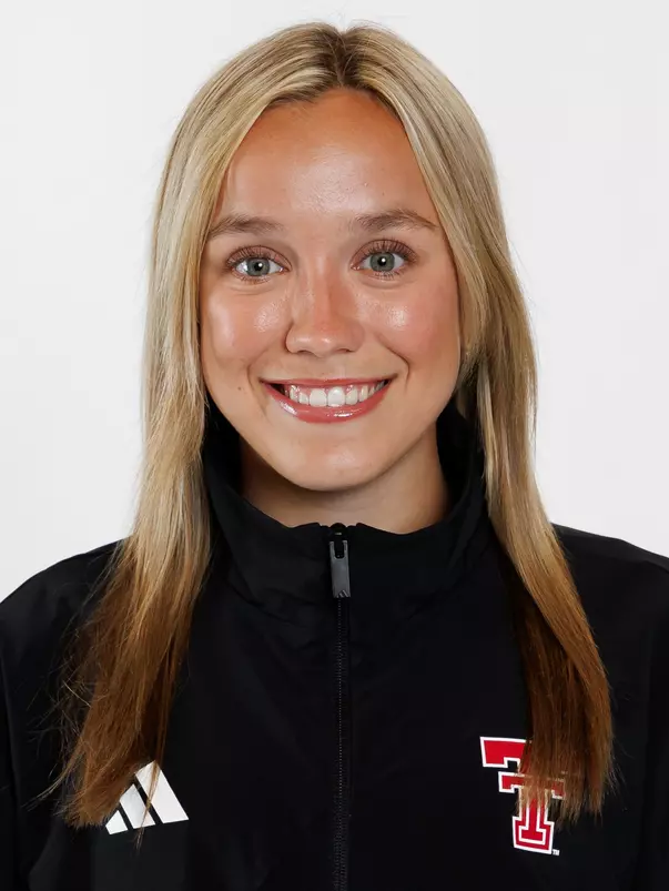 Jenna Carter headshot