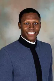Singleton, Devin headshot - 2017